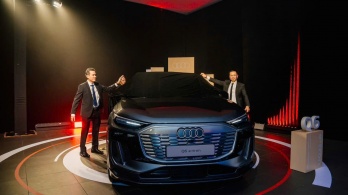 Audi Q6 e-tron 2026 tại Việt Nam: Giá từ 3,199 tỷ, chạy 583 km mỗi lần sạc