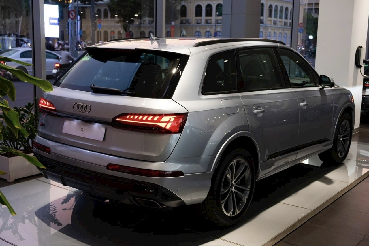 an toan audi q7 2026