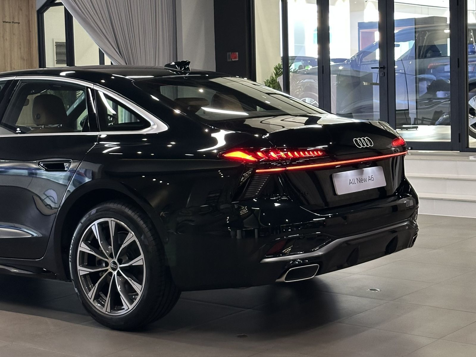 đuôi xe thanh thoat tren audi a6 2026 all new