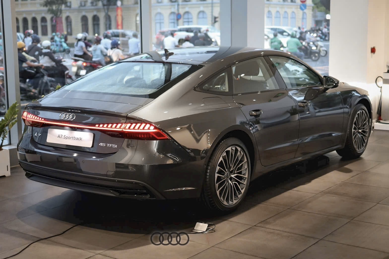 duoi xe audi a7 sportback 2026