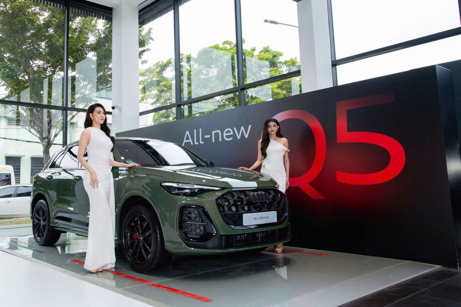 Audi Q5 2025 45 TFSI Quattro trở thành một trong những mẫu SUV bán chạy nhất phân khúc xe sang cỡ trung tại thị trường Châu Âu