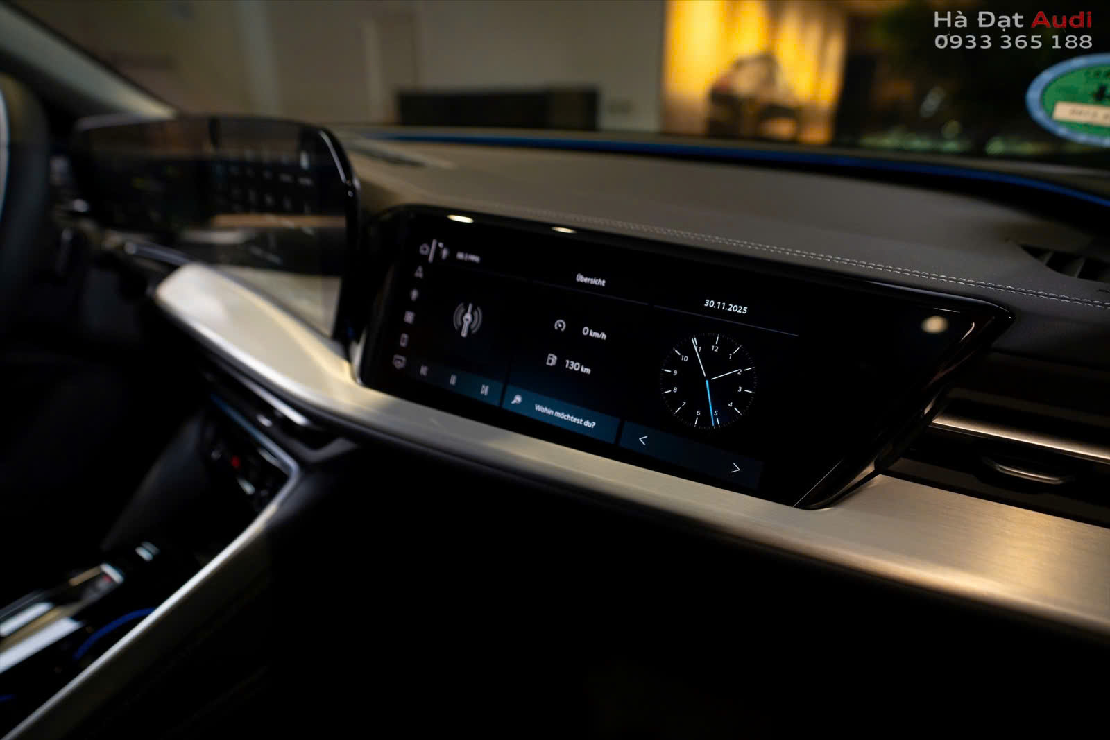 Màn hình cảm ứng MMI 10,1 inch có đồ họa sắc nét 