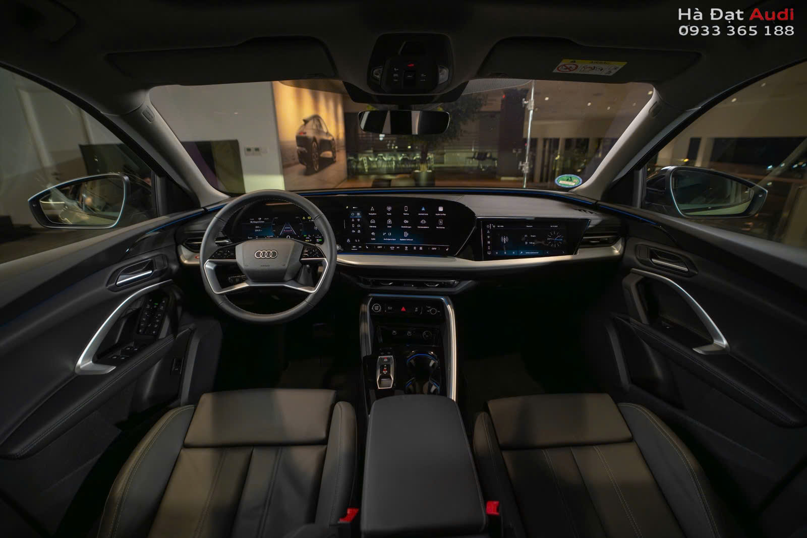 Audi Q5 2025 về nội thất, bên trong chiếc SUV là một không gian rộng rãi, sang trọng 